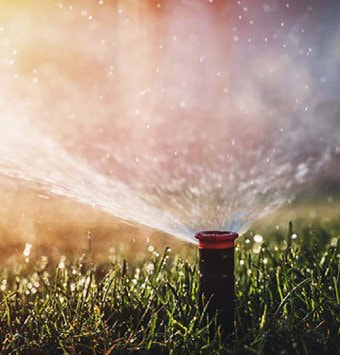 How Smart Lawn Sprinkler Systems Work How Smart Lawn Sprinkler Systems Work